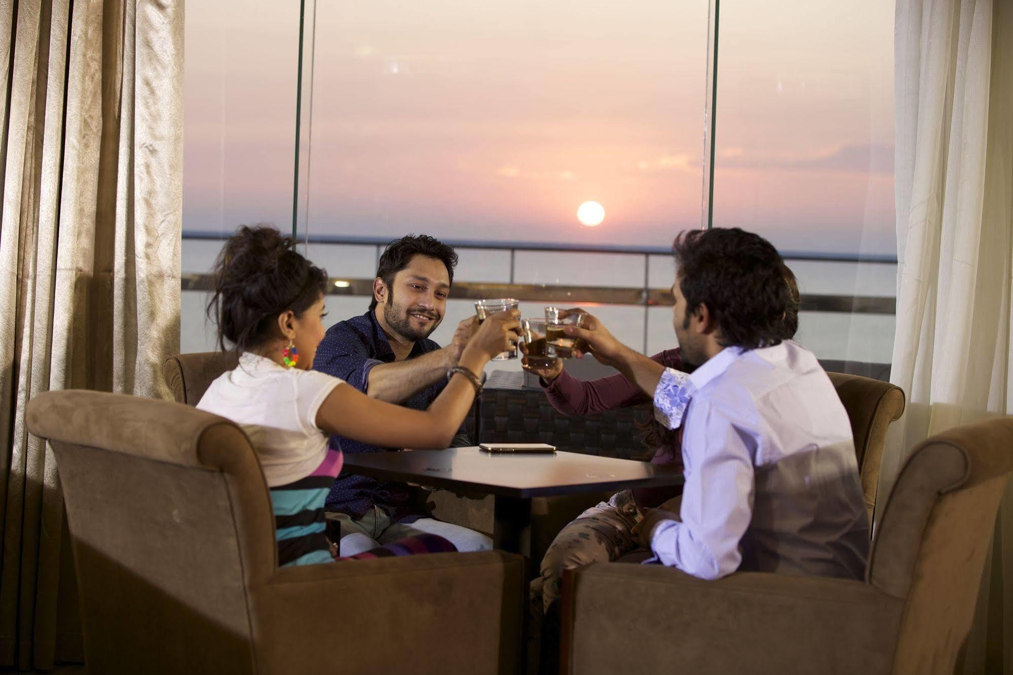 Sayeman Beach Resort Cox's Bazar Extérieur photo
